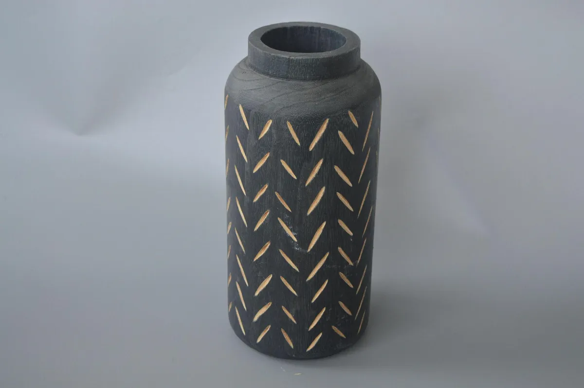 Jarron de Madera "Flechas" Negro 30×14×14 cm