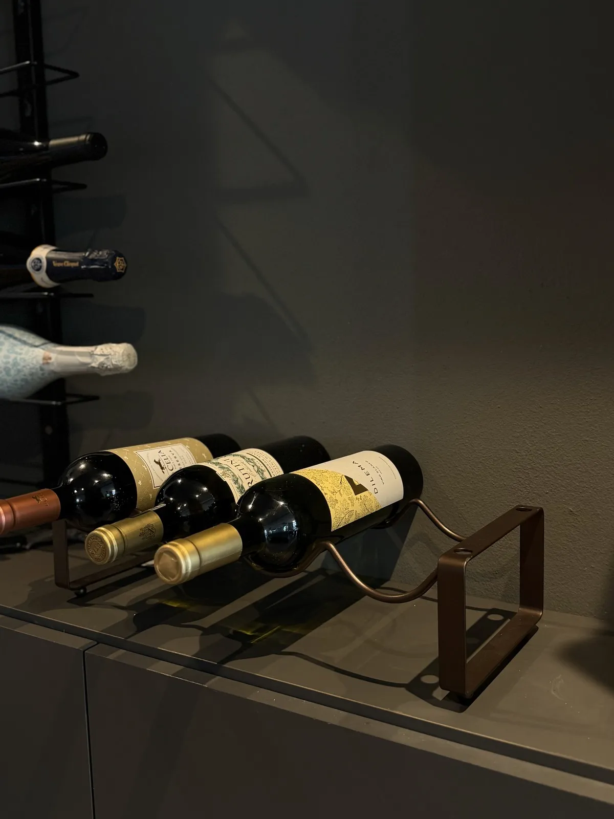 Bodega de Vino Apilable 4 Espacios de Hiero Color Cobre 44×17×10 cm