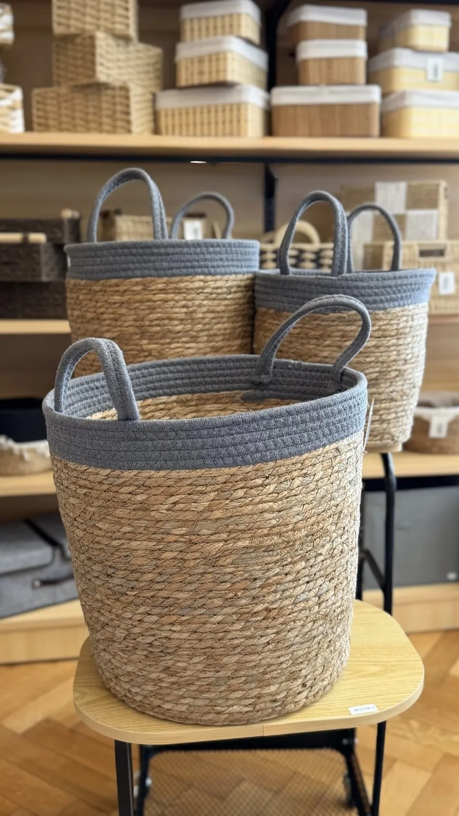 Set X 3 Cestos de Fibras Naturales (Beige y Gris) 34×32 cm - 30×29 cm - 27×24 cm