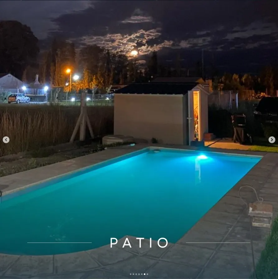 Casa 2 pisos con piscina en Chacras del Este en Cipolletti, Chacras del Este — venta — foto 3